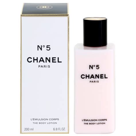 lait pour le corps chanel n 5|Chanel body cream.